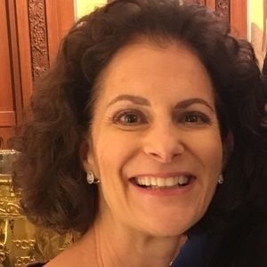 Meet your Posher, Pamela